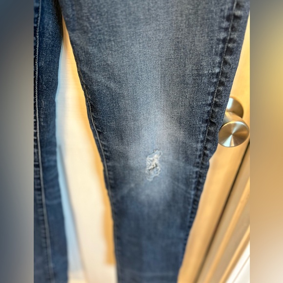 **HOST PICK** American Eagle Relaxed Straight Airflex+ 31x32 - Picture 10 of 15